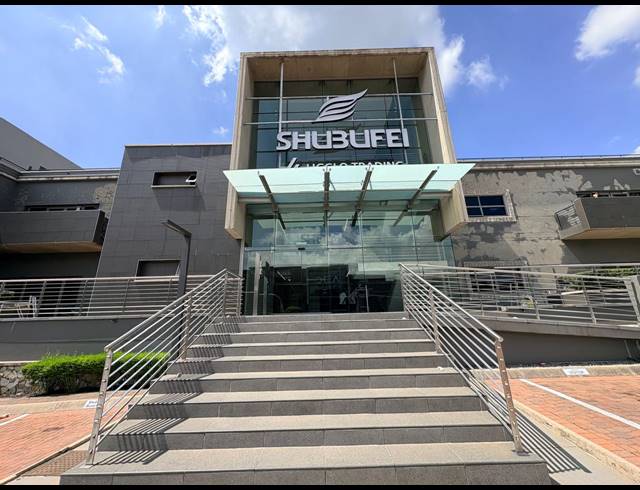 250M² OFFICE TO LET IN FOURWAYS